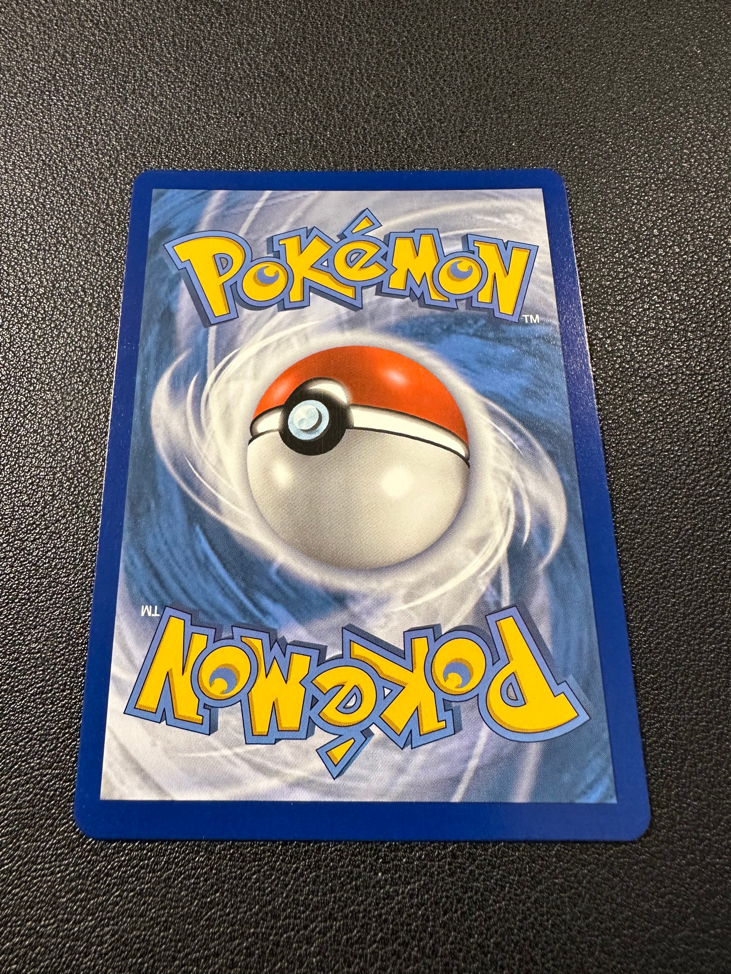 Galarian Zapdos V - TG19/TG30