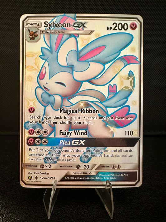 Sylveon GX - SV76/SV94