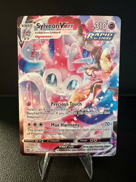 Sylveon VMAX - TG15/TG30
