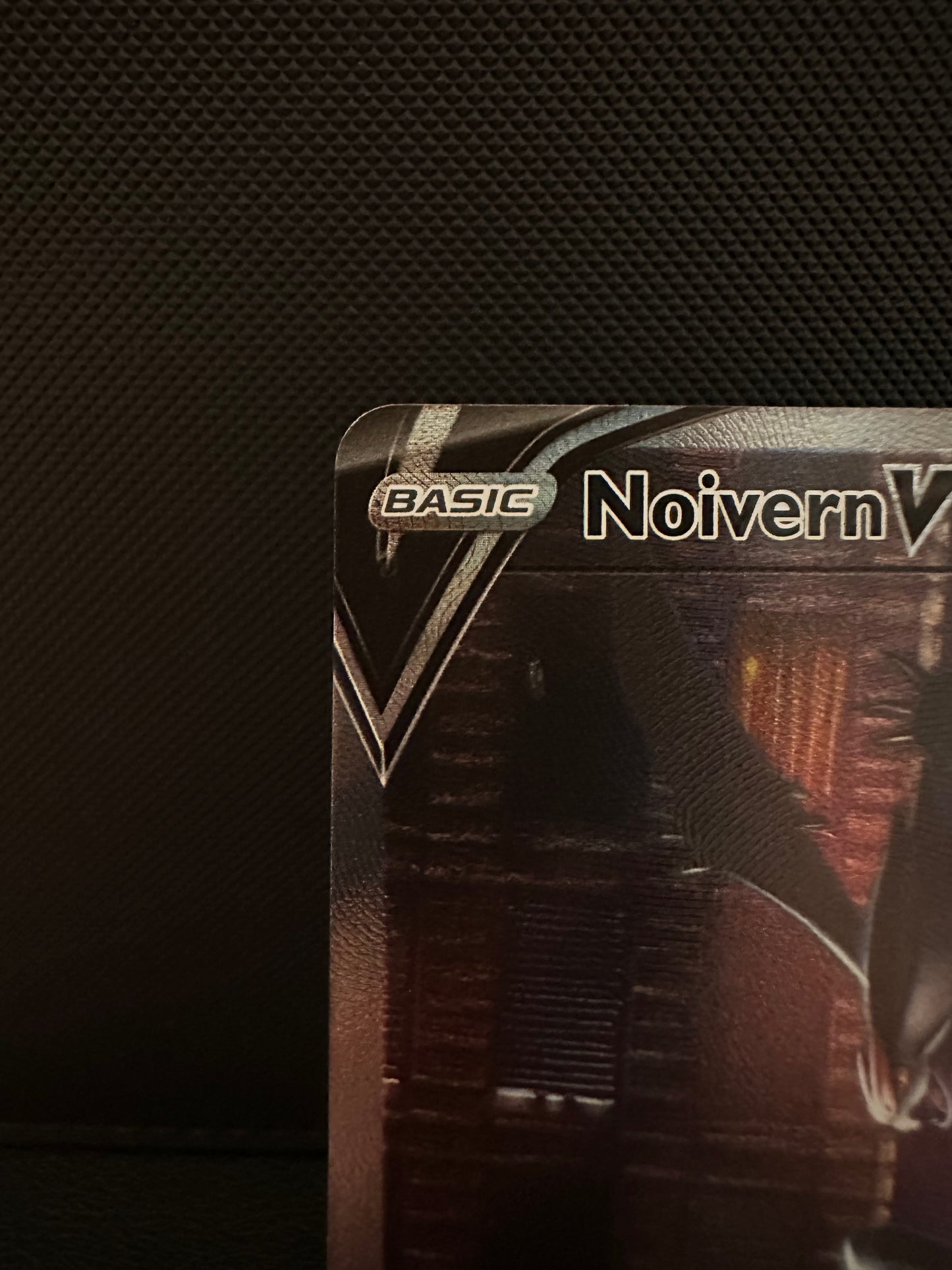 Noivern V - 196/203